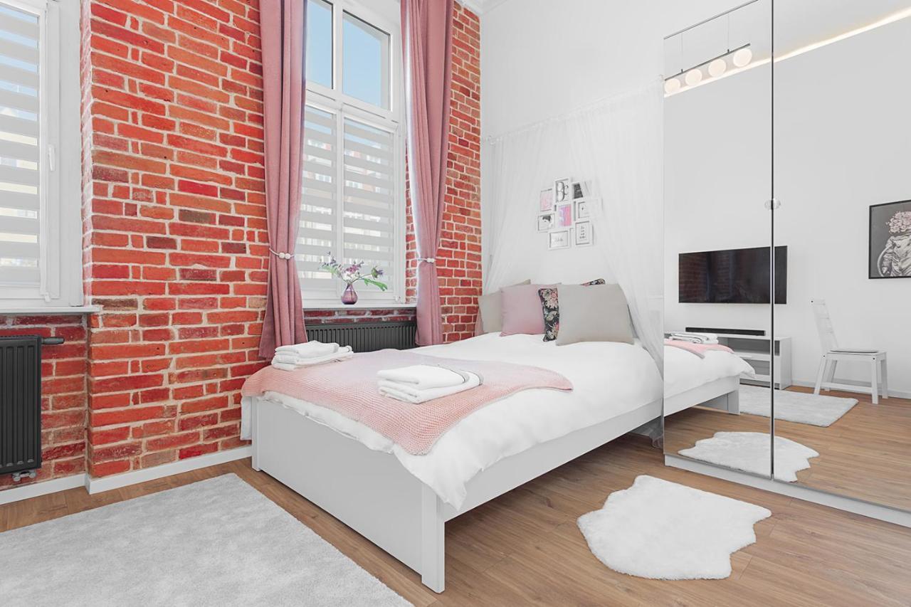 Princess Dream Apartment In The Heart Of Breslavia Esterno foto