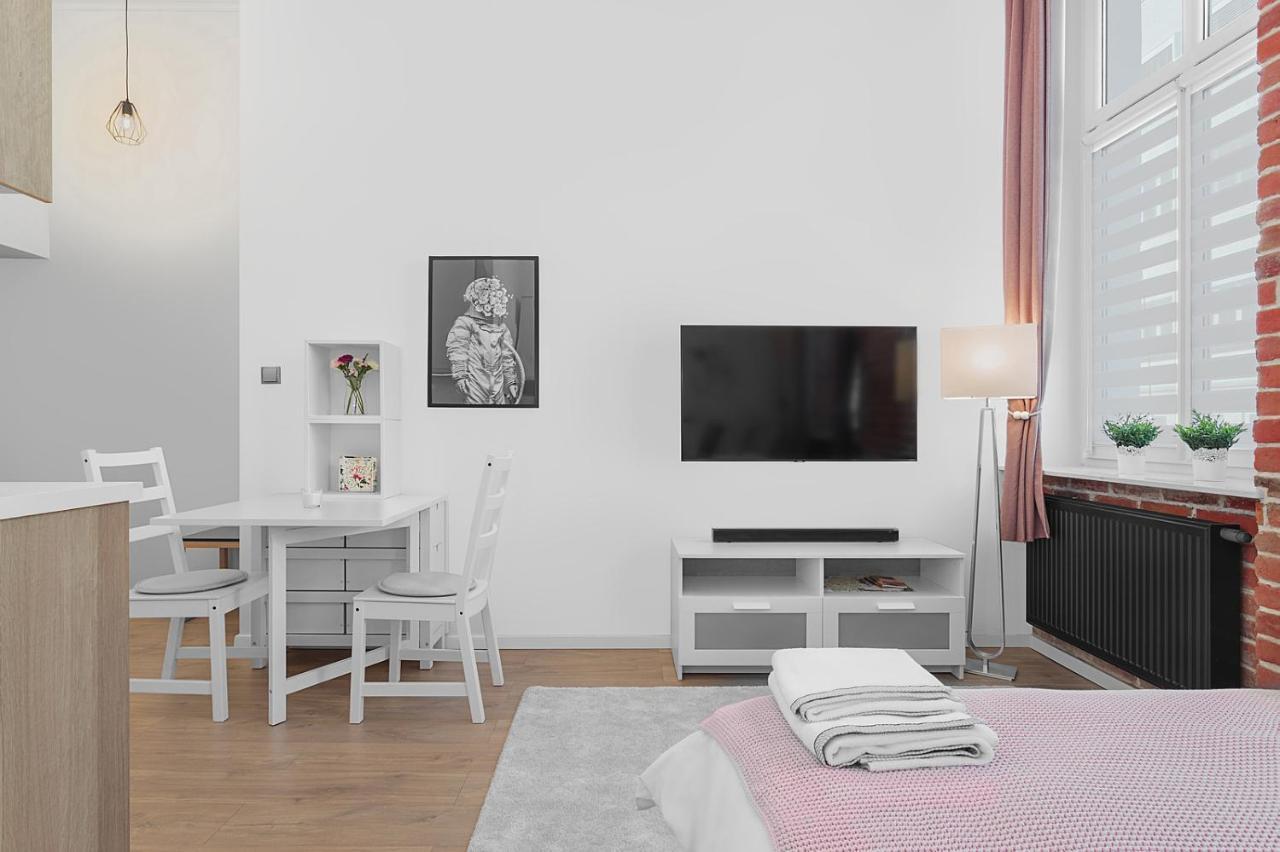 Princess Dream Apartment In The Heart Of Breslavia Esterno foto