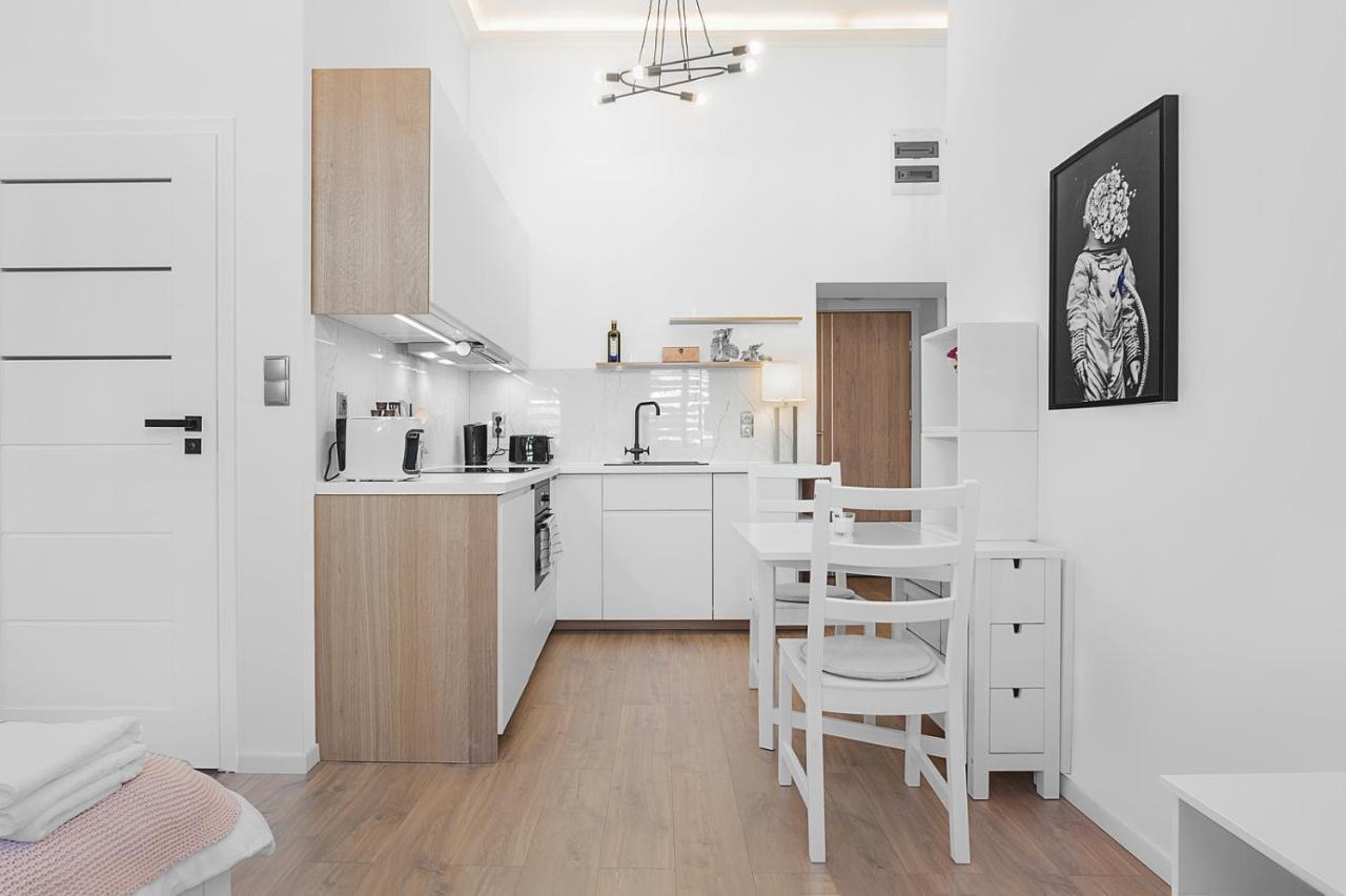 Princess Dream Apartment In The Heart Of Breslavia Esterno foto