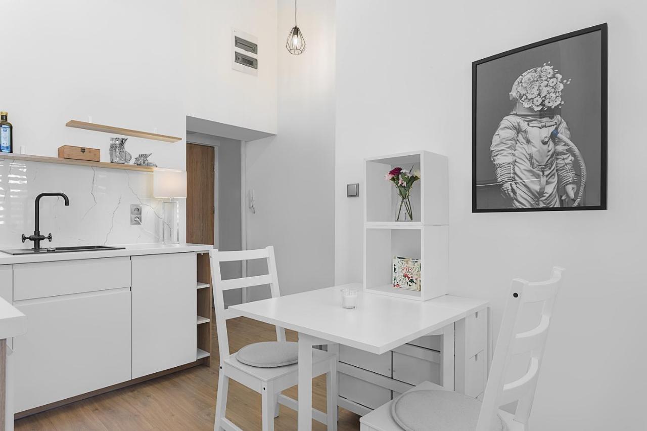 Princess Dream Apartment In The Heart Of Breslavia Esterno foto